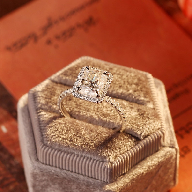 Stunning 3.0 CT Radiant Moissanite Engagement Ring with Halo & Pave Design 4
