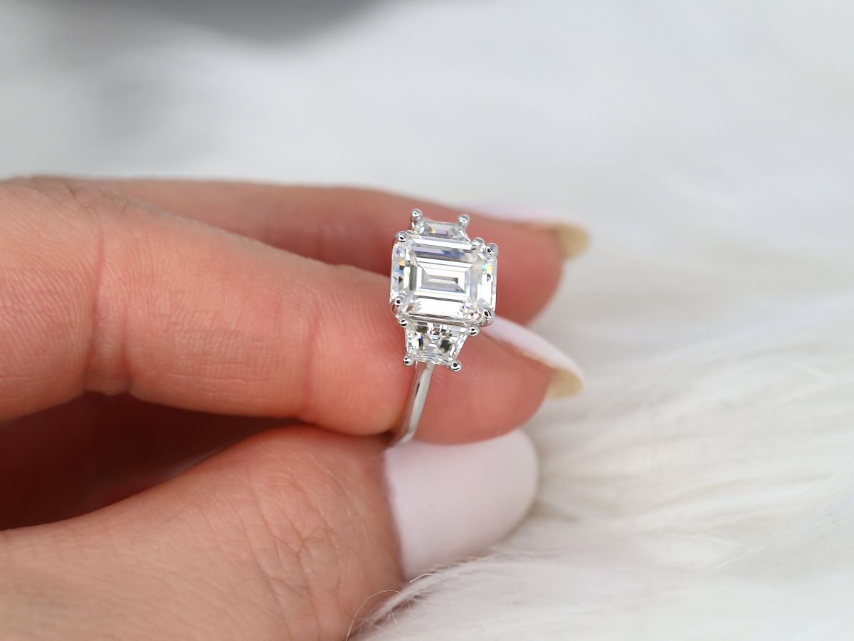 Stunning 3.60 CT Emerald Moissanite Engagement Ring with Three stone Design 8