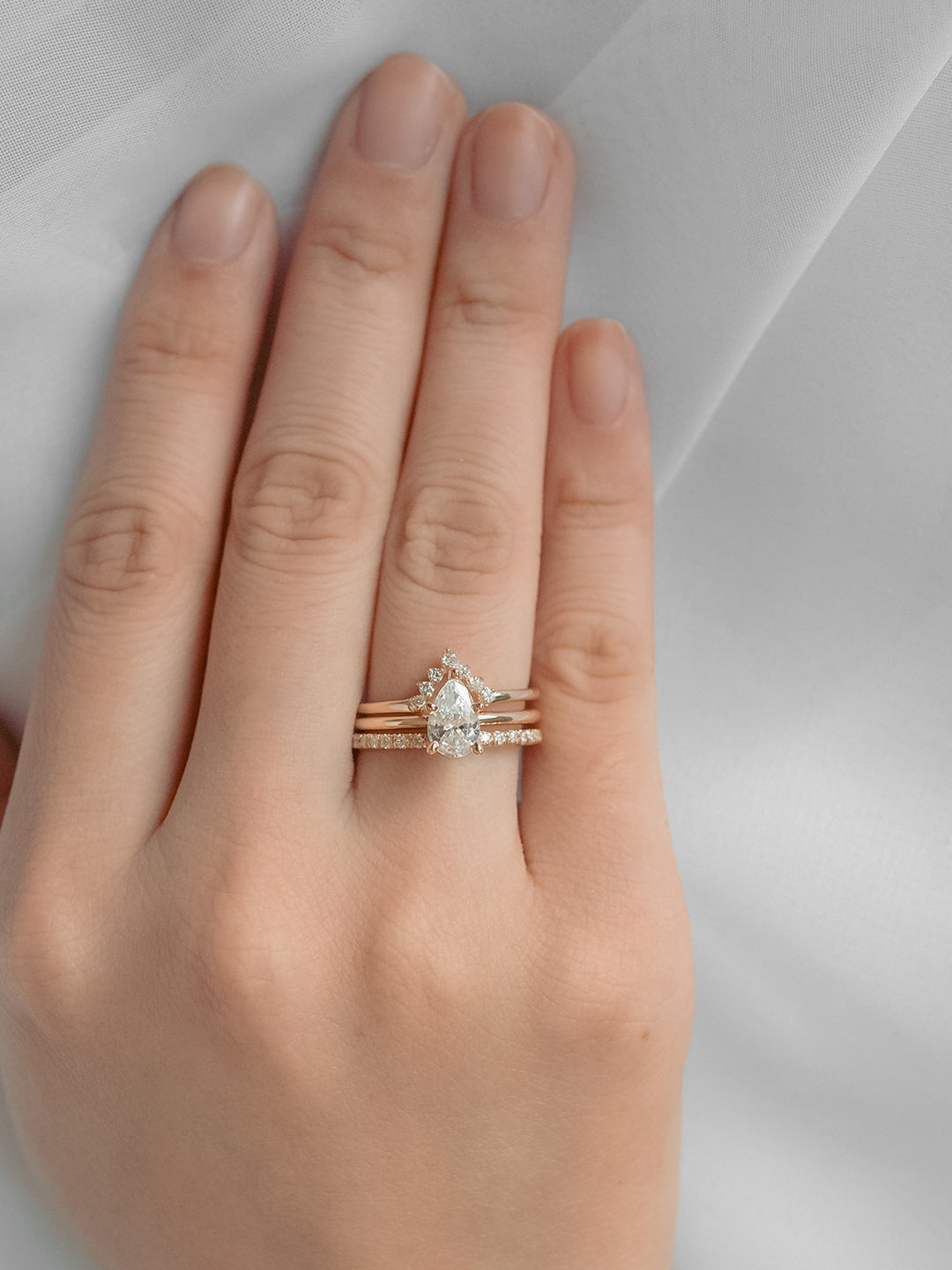 Stunning 1 CT Pear Moissanite Engagement Ring With Solitaire Design 10