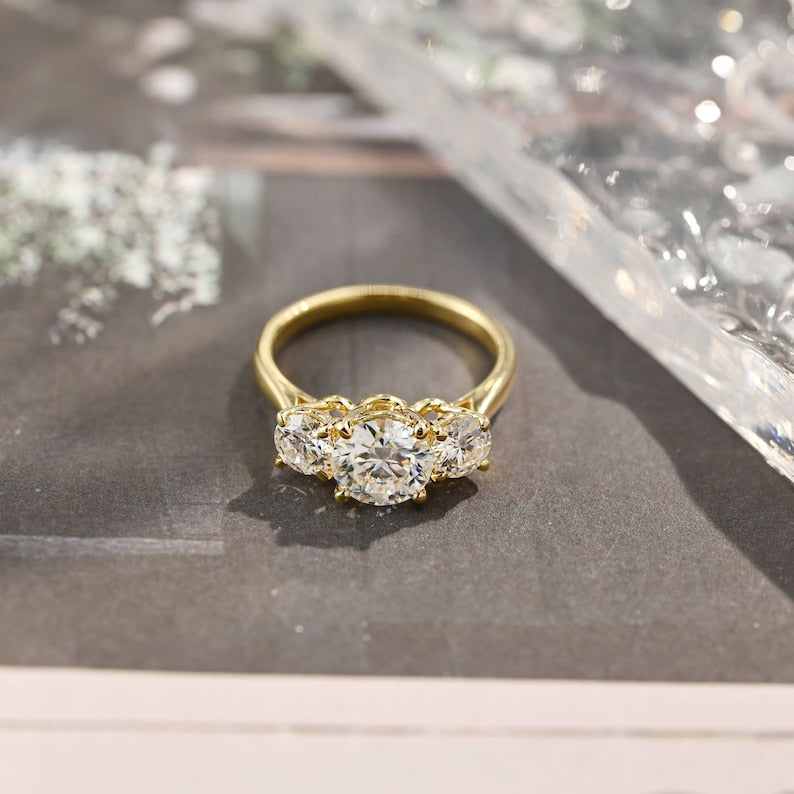 Stunning 3.0 CT Round Moissanite Engagement Ring with 3 Stones Design 5