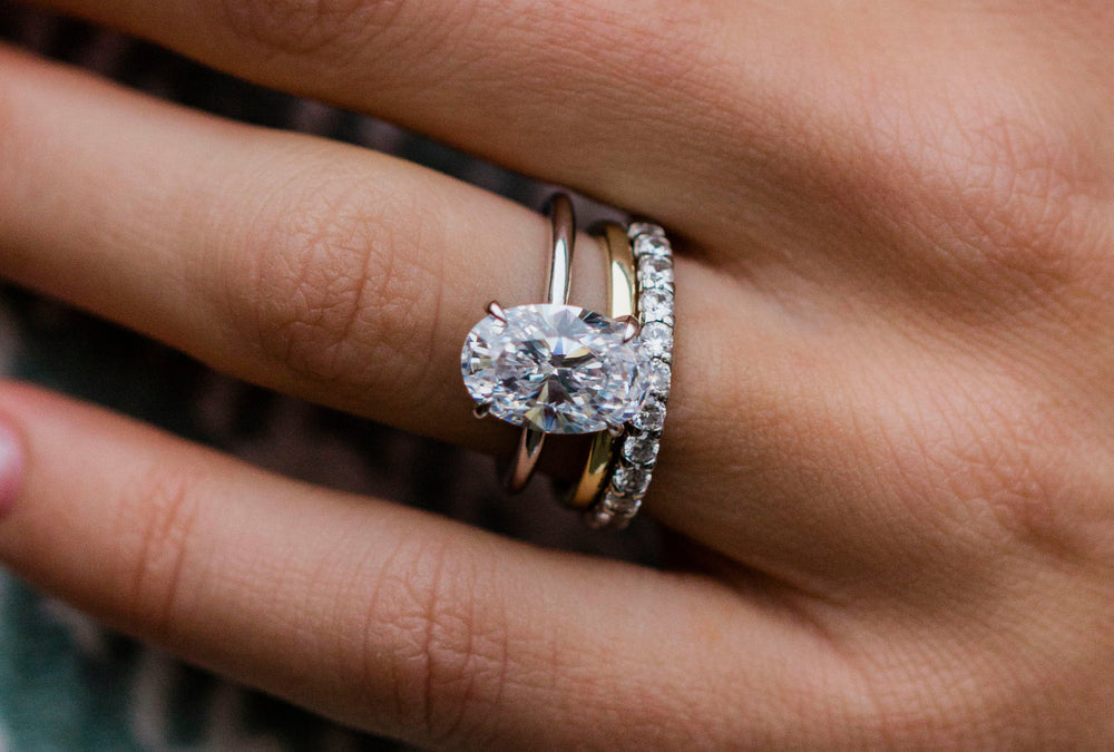 Round Cut Solitaire Style Cubic Zirconia in 925 Sterling Silver Ring 4
