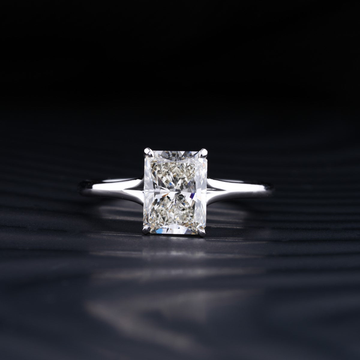 Stunning 2.0 CT Radiant Moissanite Engagement Ring with Solitaire Design 1