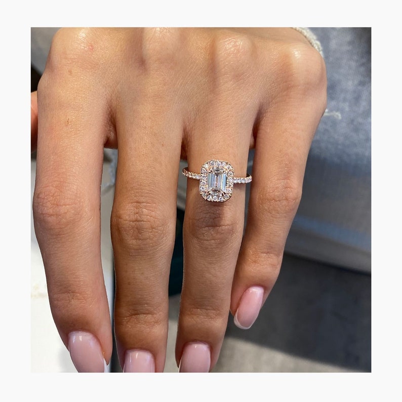 Stunning 1.0 CT Emerald Moissanite Engagement Ring with Halo & Pave Design 4