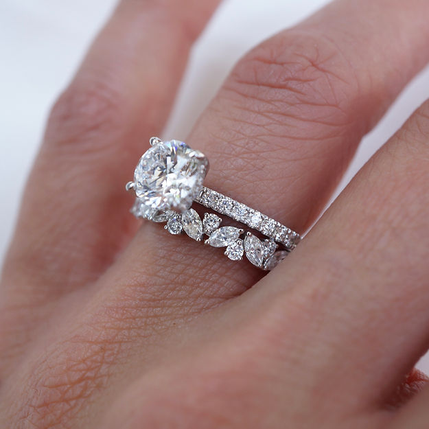 Stunning 0.4 TCW Marquise & Round Moissanite Stones in Half Eternity Wedding Band 6