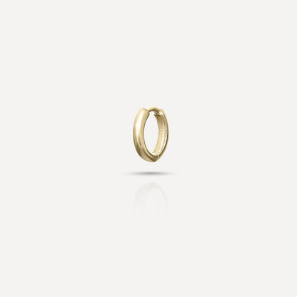 Small Huggies Earrings in Gold 3