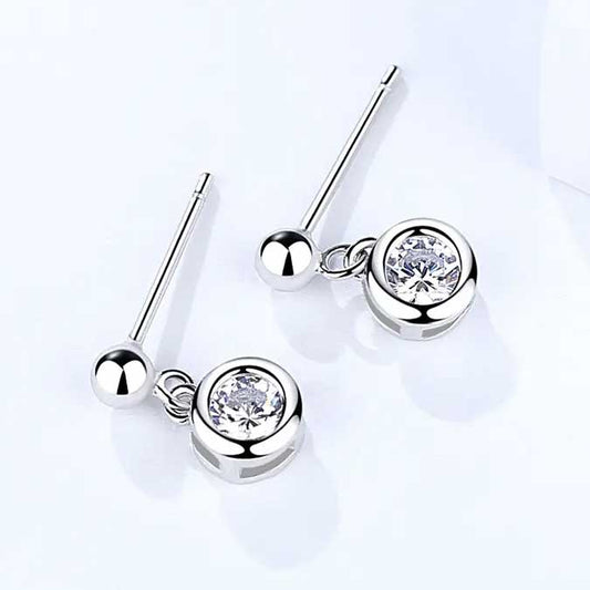 Round Cut Cubic Zirconia in 925 Sterling Silver Earrings 2
