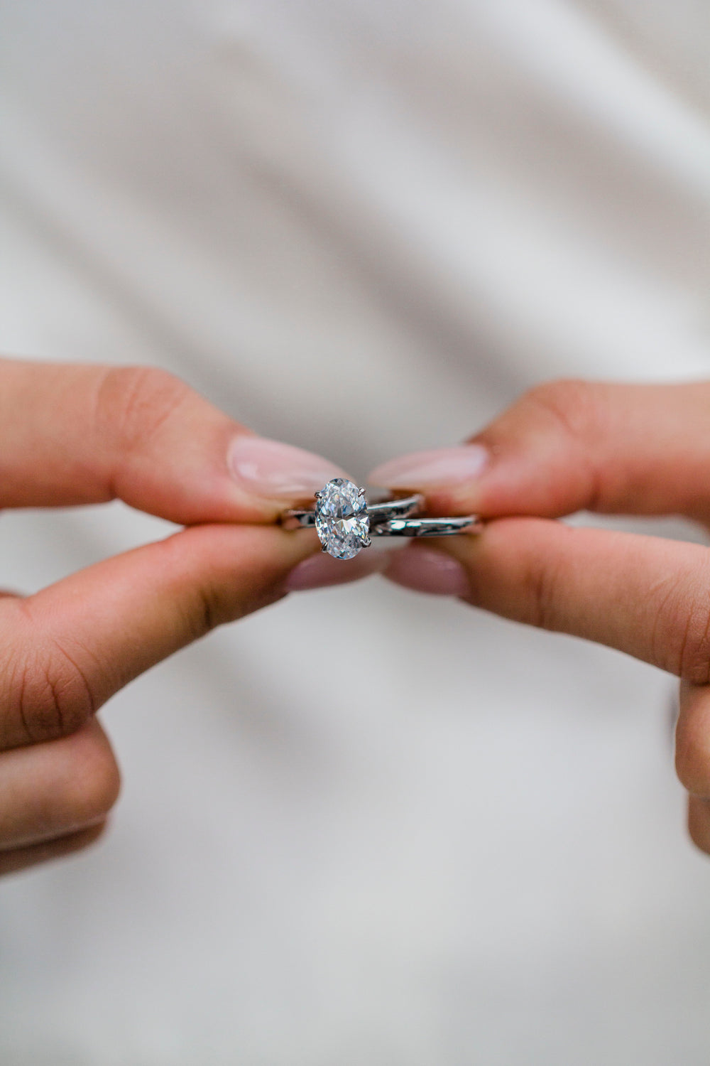 Oval Cut Solitaire Style  Cubic Zirconia in 925 Sterling Silver Ring 5