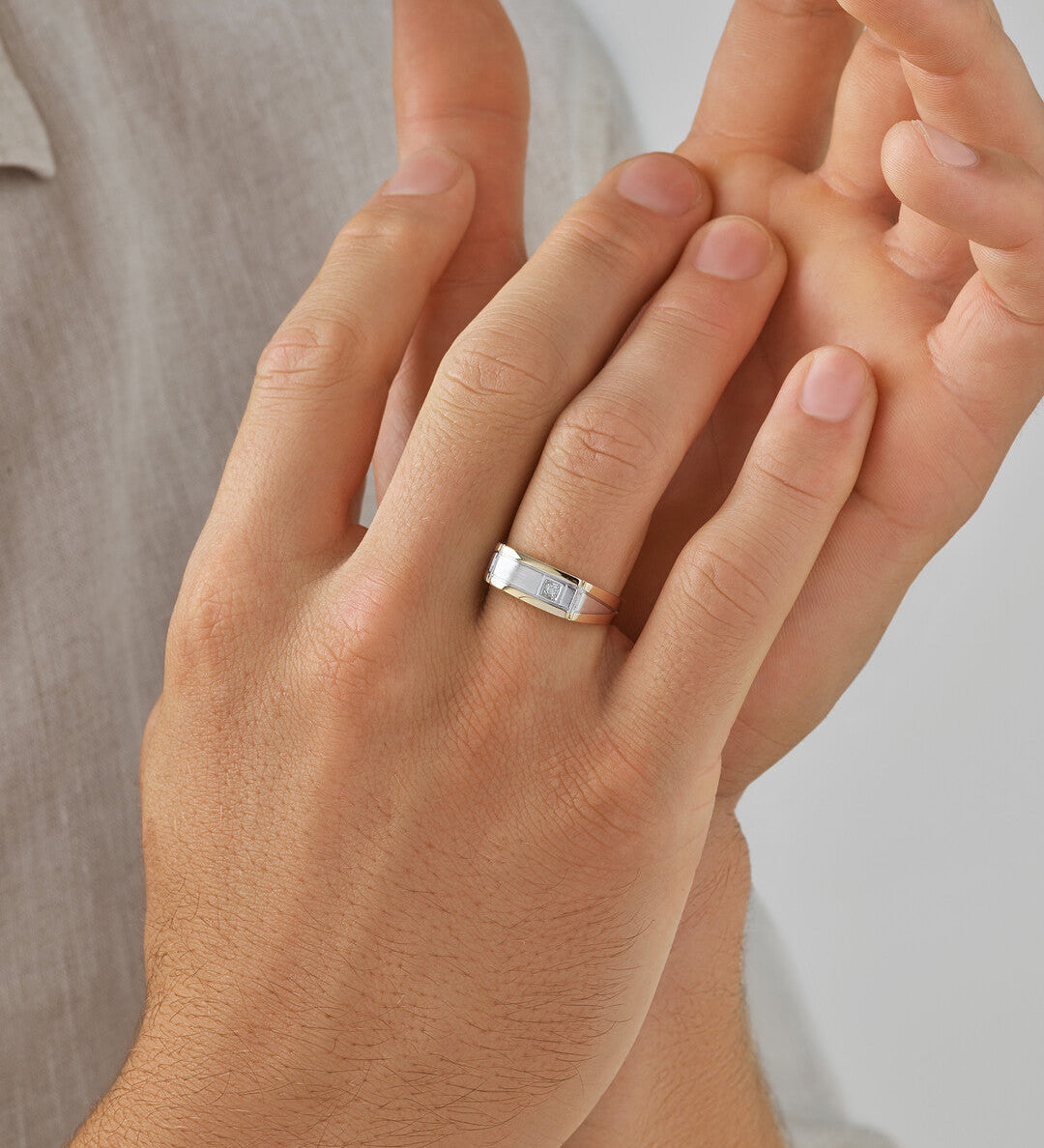 0.02 TCW Round Moissanite Sonet Men's Wedding Band in Solid Gold 1