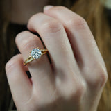 Stunning 0.50-1.50 CT Round Moissanite Engagement Ring With Two Tone & Twisted Pave Design 7