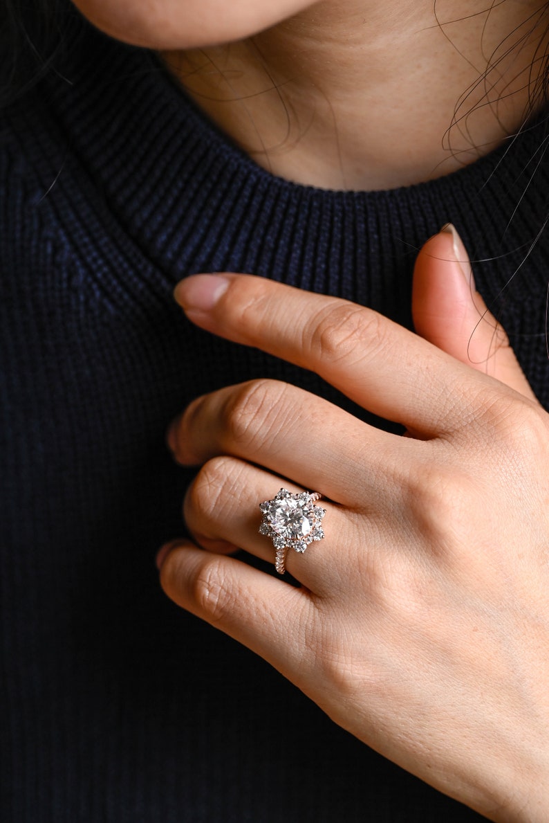 Stunning 1.0 - 2.0 CT Oval Moissanite Engagement Ring with Pave & Halo Design 6