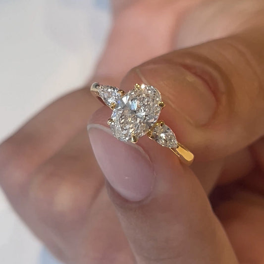 Stunning 2.0 CT Oval Moissanite Engagement Ring with Three Stone Design 1
