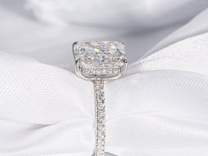 Stunning 5.0 CT Radiant Shaped Moissanite Engagement Ring with Hidden Halo & Pave Design 5
