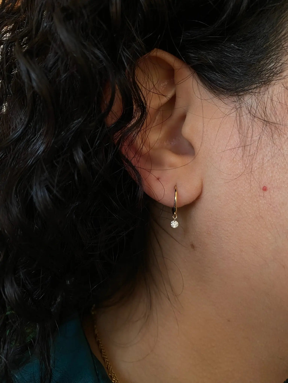Classic 0.20 TCW Round Cut Moissanite Hoops Earrings in Gold 3