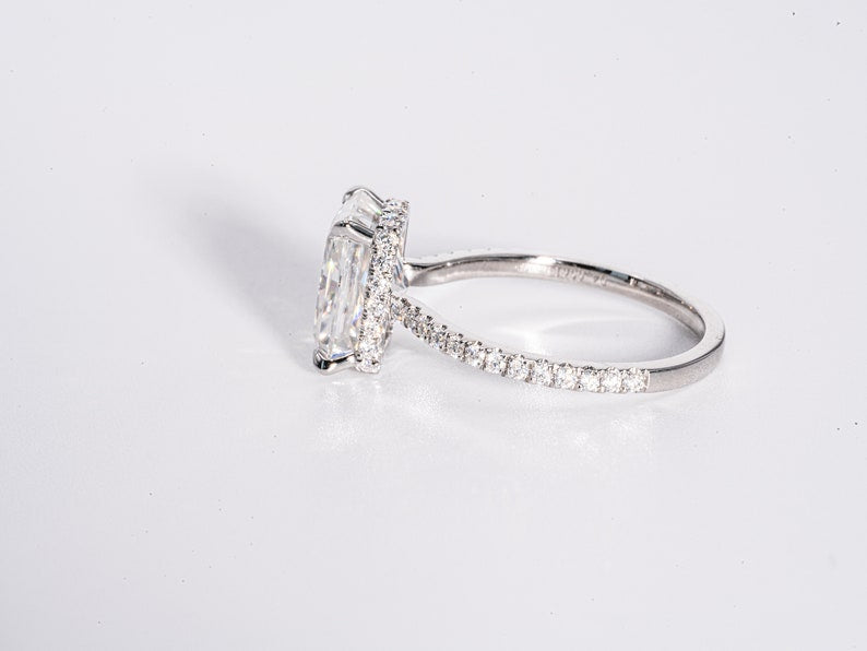Stunning 4.0 CT Radiant Cut Moissanite Engagement Ring with Hidden Halo & Pave Design 6