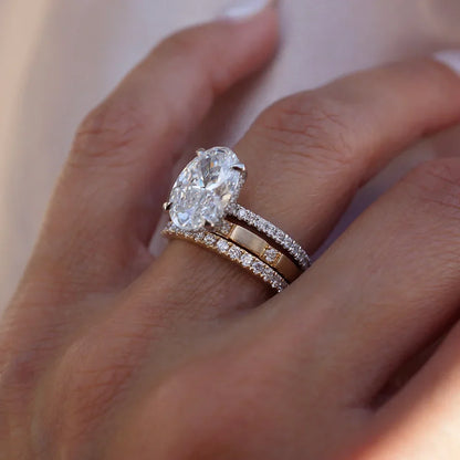 Stunning 0.2 TCW Round Moissanite Stones Dainty Wedding Bands 6