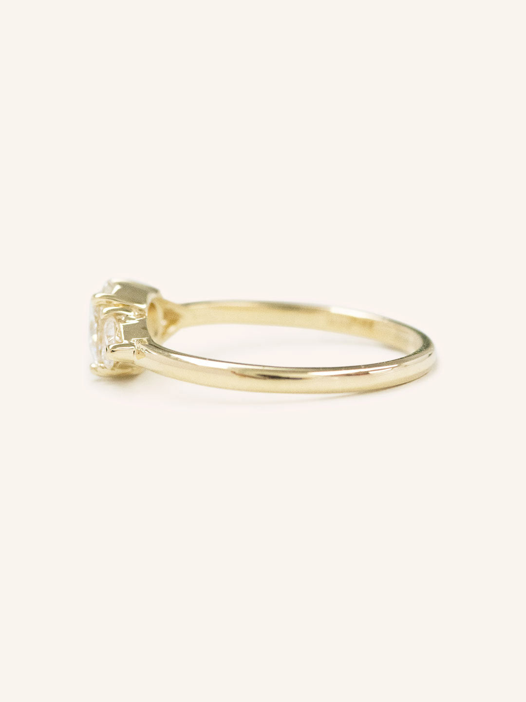 Stunning 1 CT Round Moissanite Engagement Ring With Three Stone Design 3