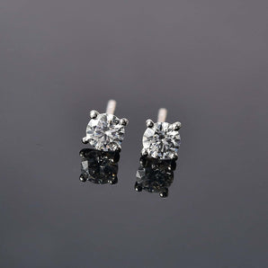 Round Cut Cubic Zirconia in 925 Sterling Silver Earrings