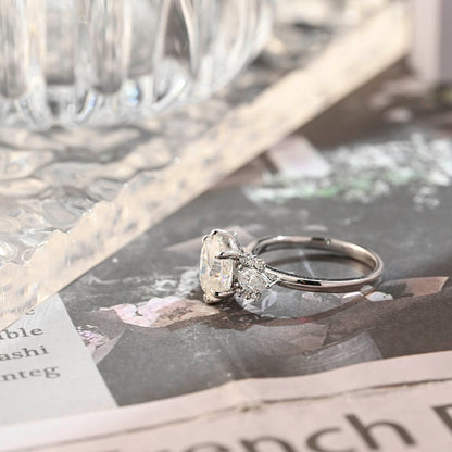 Stunning 2.0 CT Oval Moissanite Engagement Ring with Cluster Design 4