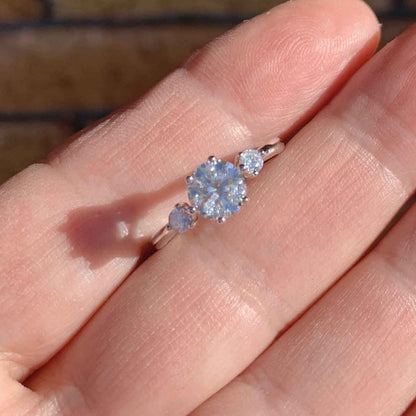 Round Cut 3 Stones Style Cubic Zirconia in 925 Sterling Silver Ring 8