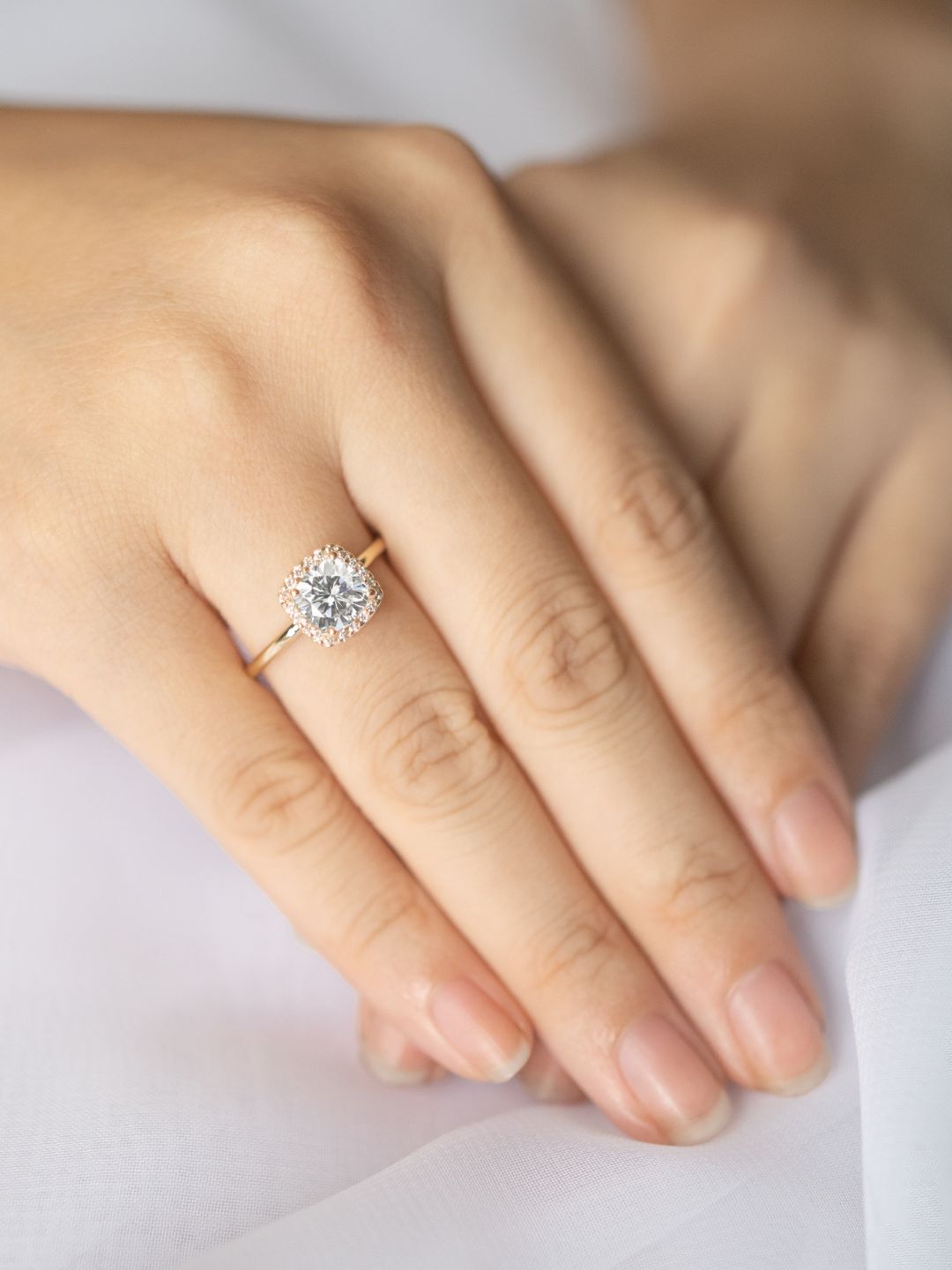 Stunning 1 CT Cushion Moissanite Engagement Ring With Halo Design 7