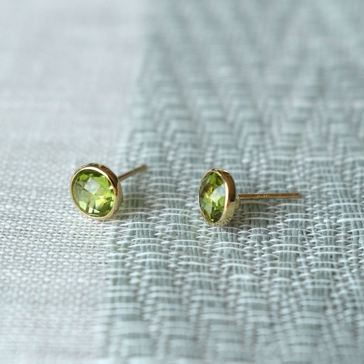 0.84 TCW Round Peridot Lab Made Diamond-August Birthstone Studs 7