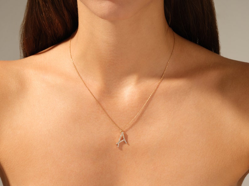 0.30 CT Round Moissanite Diamond Letter Pendant Necklace in Solid Gold 5