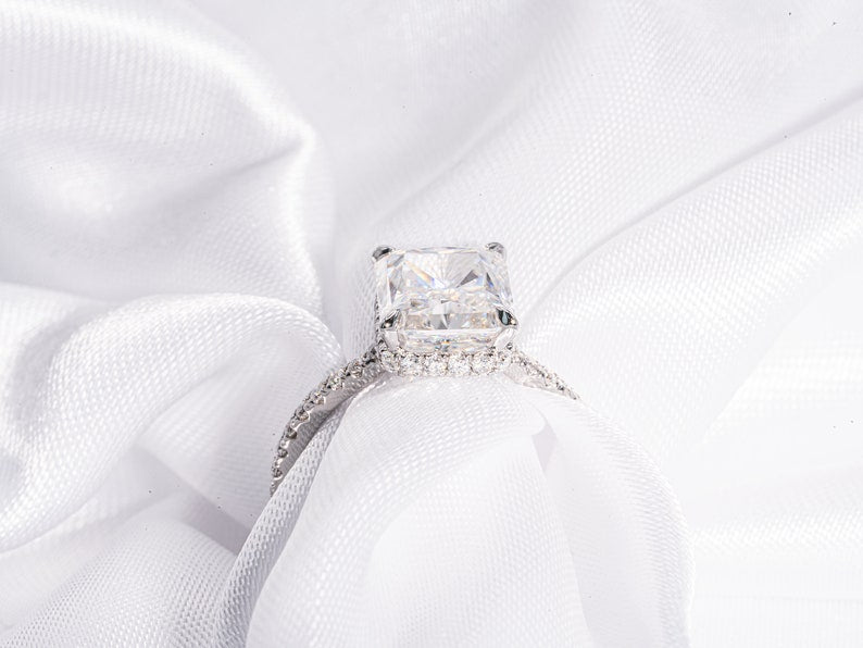Stunning 5.0 CT Radiant Shape Moissanite Engagement Ring with Hidden Halo & Pave Design 4