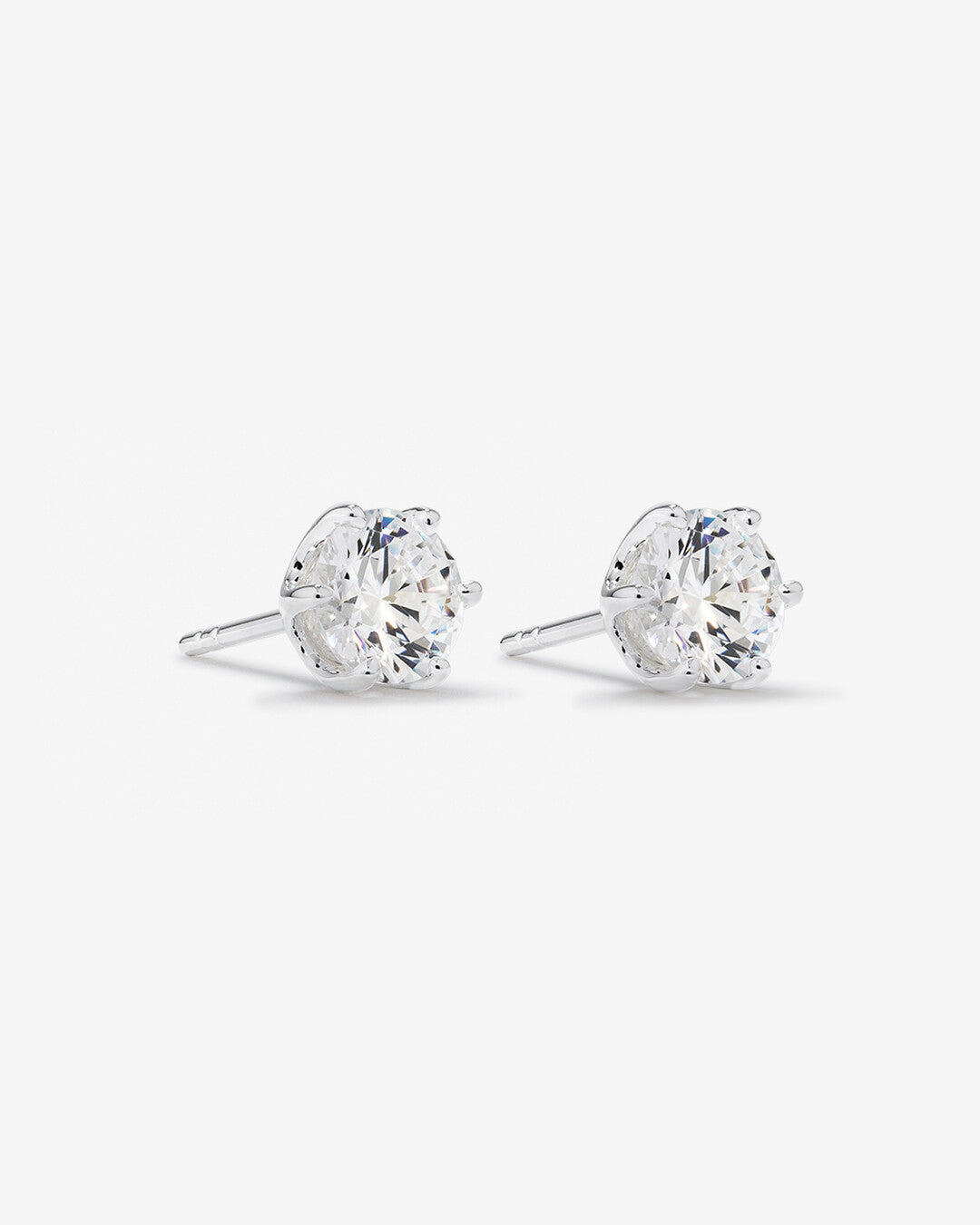 Round Cut Cubic Zirconia in 925 Sterling Silver Earrings 1