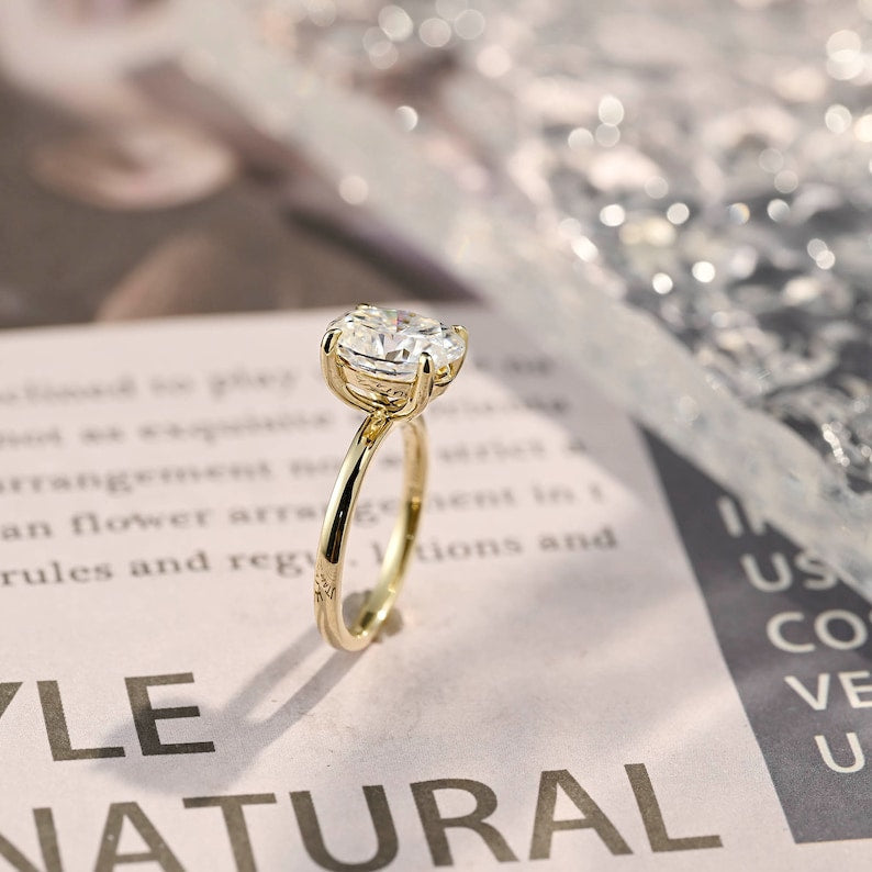 Stunning 3.0 CT Oval Moissanite Engagement Ring with Solitaire Design 3