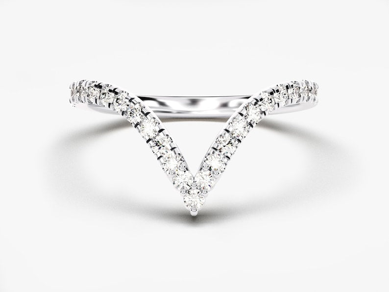 Stunning 0.40 TCW Round Moissanite Stones V-Shape Wedding Band 2