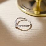 Stunning 0.5 CT Round Moissanite Stones V-Shaped Wedding Band 3