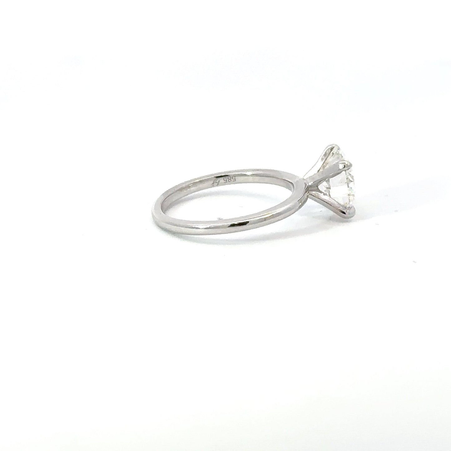 Stunning 3.50 CT Round Moissanite Engagement Ring with Solitaire Design 2