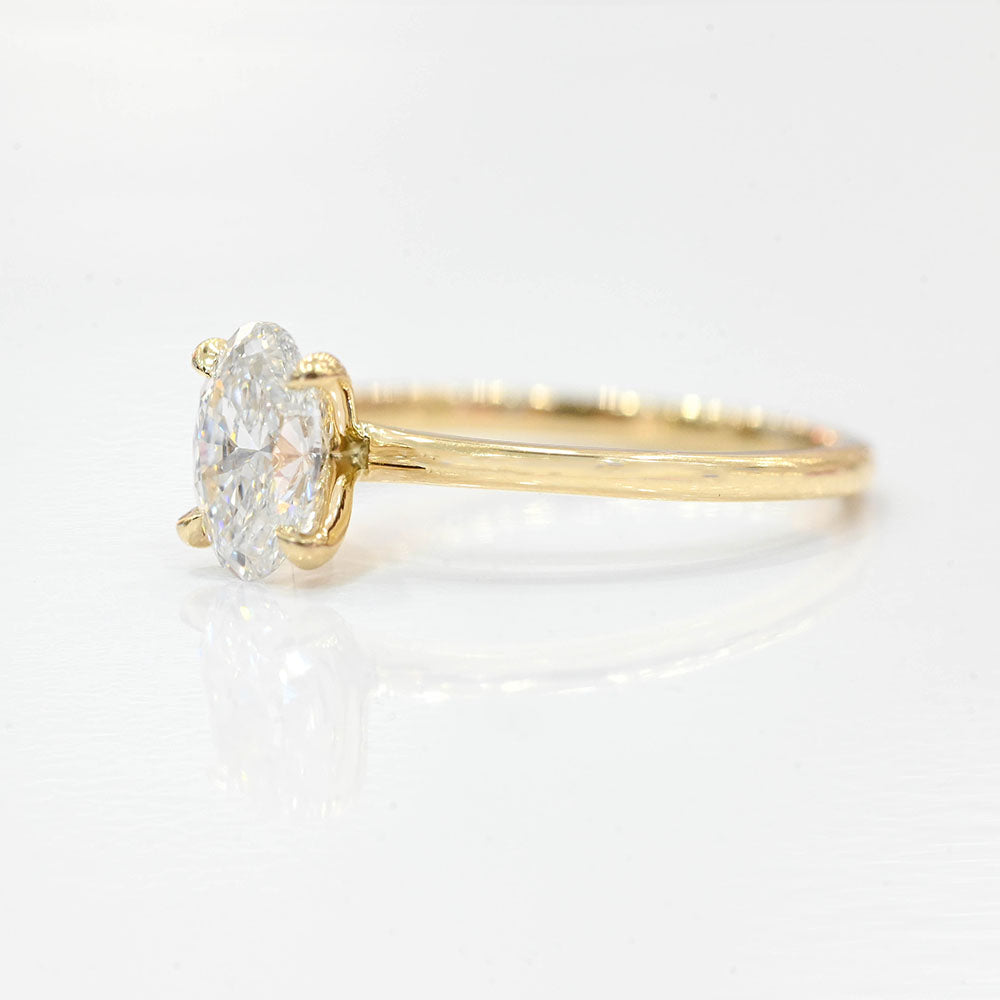 Stunning 2.0 CT Oval Cut Moissanite Engagement Ring with Solitaire Design 2
