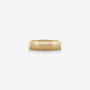 Classic Curved  Men's Wedding Band in Solid Gold