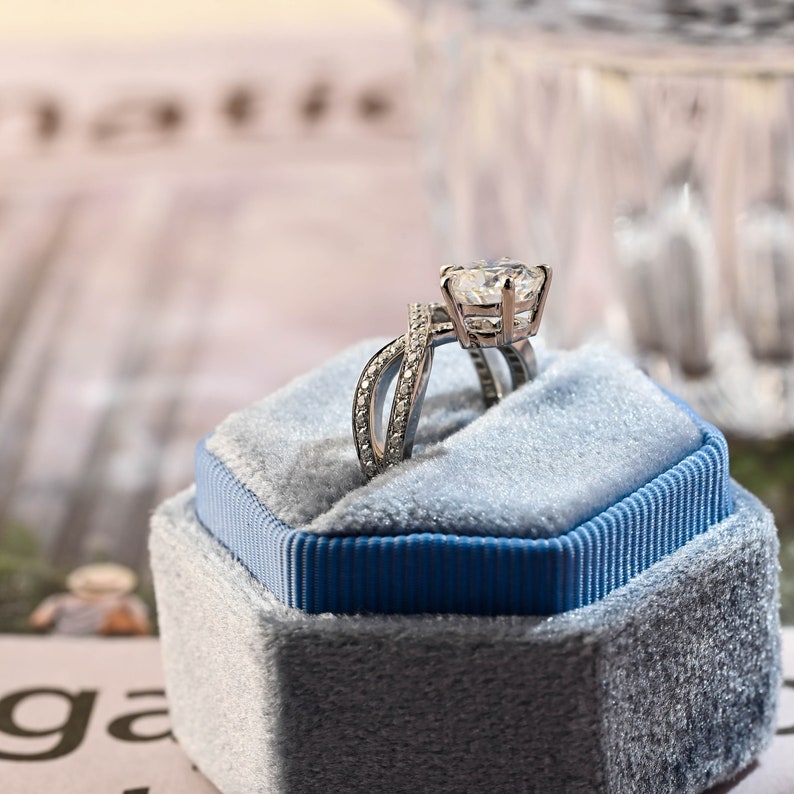 Stunning 2.0 CT Round Moissanite Engagement Ring with Pave Design 7