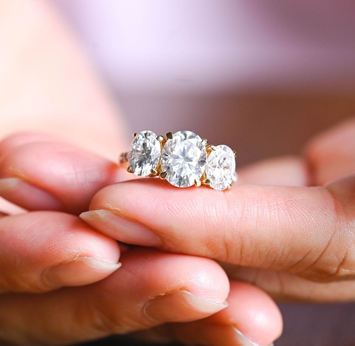 Stunning 3.0 CT Oval Moissanite Engagement Ring with 3 Stones Design 9