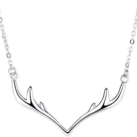 Round Cut Cubic Zirconia in 925 Sterling Silver Necklace 1