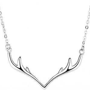 Round Cut Cubic Zirconia in 925 Sterling Silver Necklace