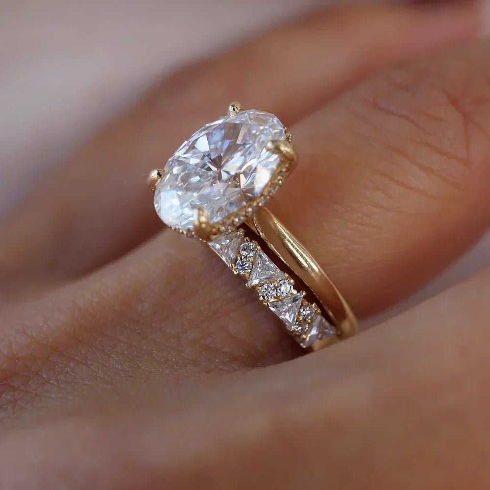 Stunning 0.4 TCW Trillion & Round Moissanite Stones with Half Eternity Wedding Bands 4