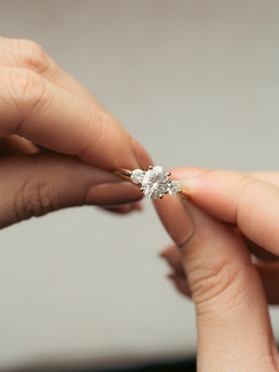 Stunning 1 CT Oval Moissanite Engagement Ring With Three Stone Design 5