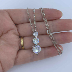 Round Cut Cubic Zirconia in 925 Sterling Silver Necklace