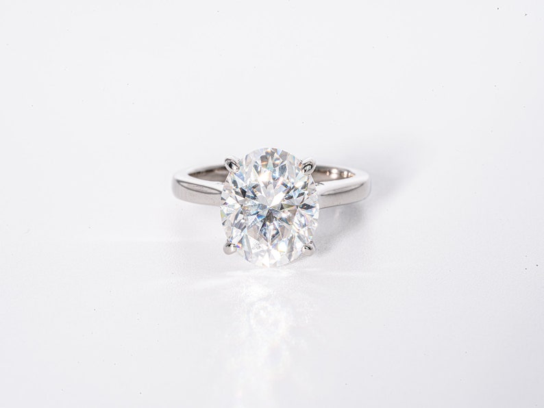 Stunning 4.0 CT Oval Shape Moissanite Engagement Ring with Hidden Halo Design 1