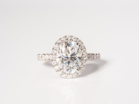 Stunning 2.0 CT Oval Moissanite Engagement Ring with Halo & Pave Design 1