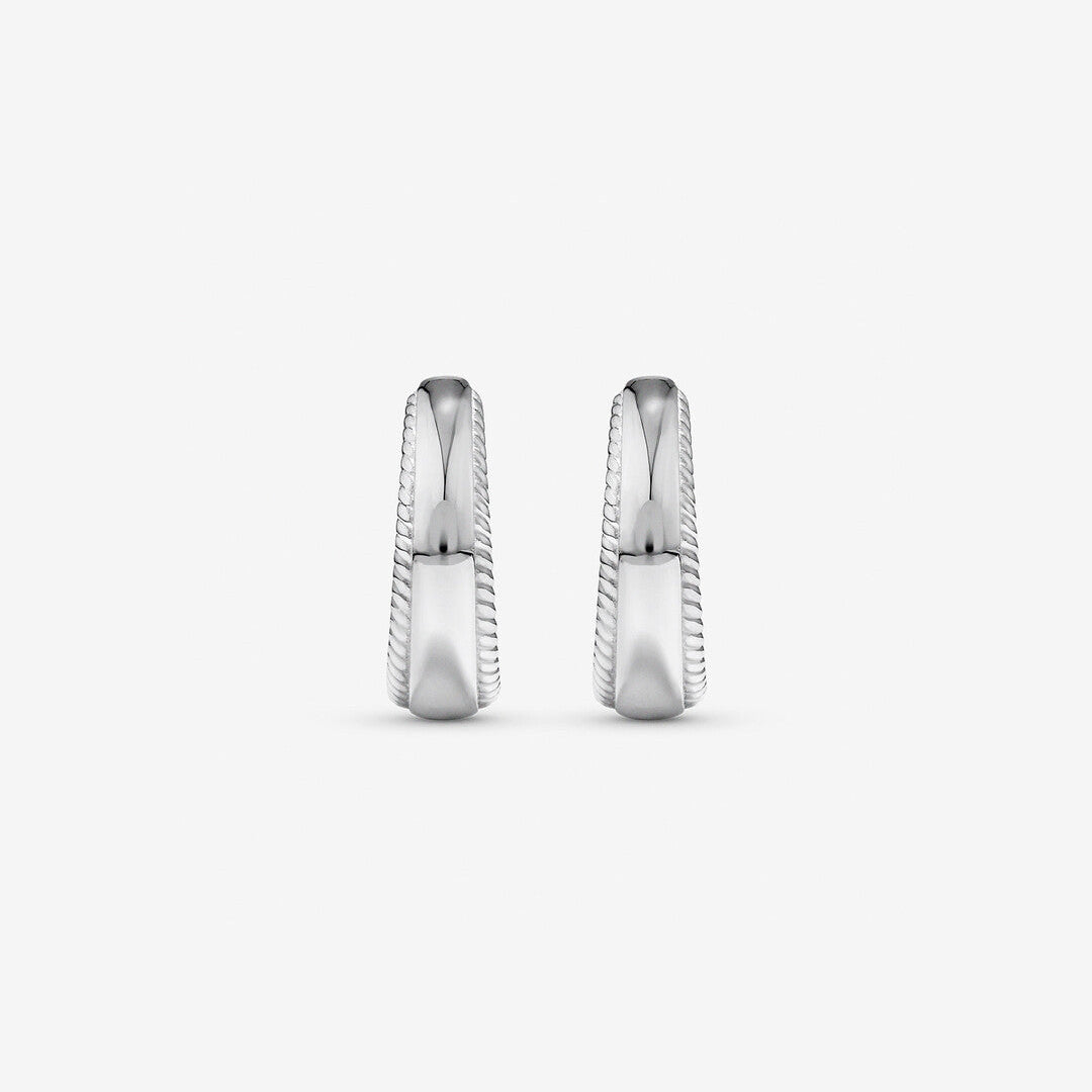 Round Cut Cubic Zirconia in 925 Sterling Silver Earrings 2