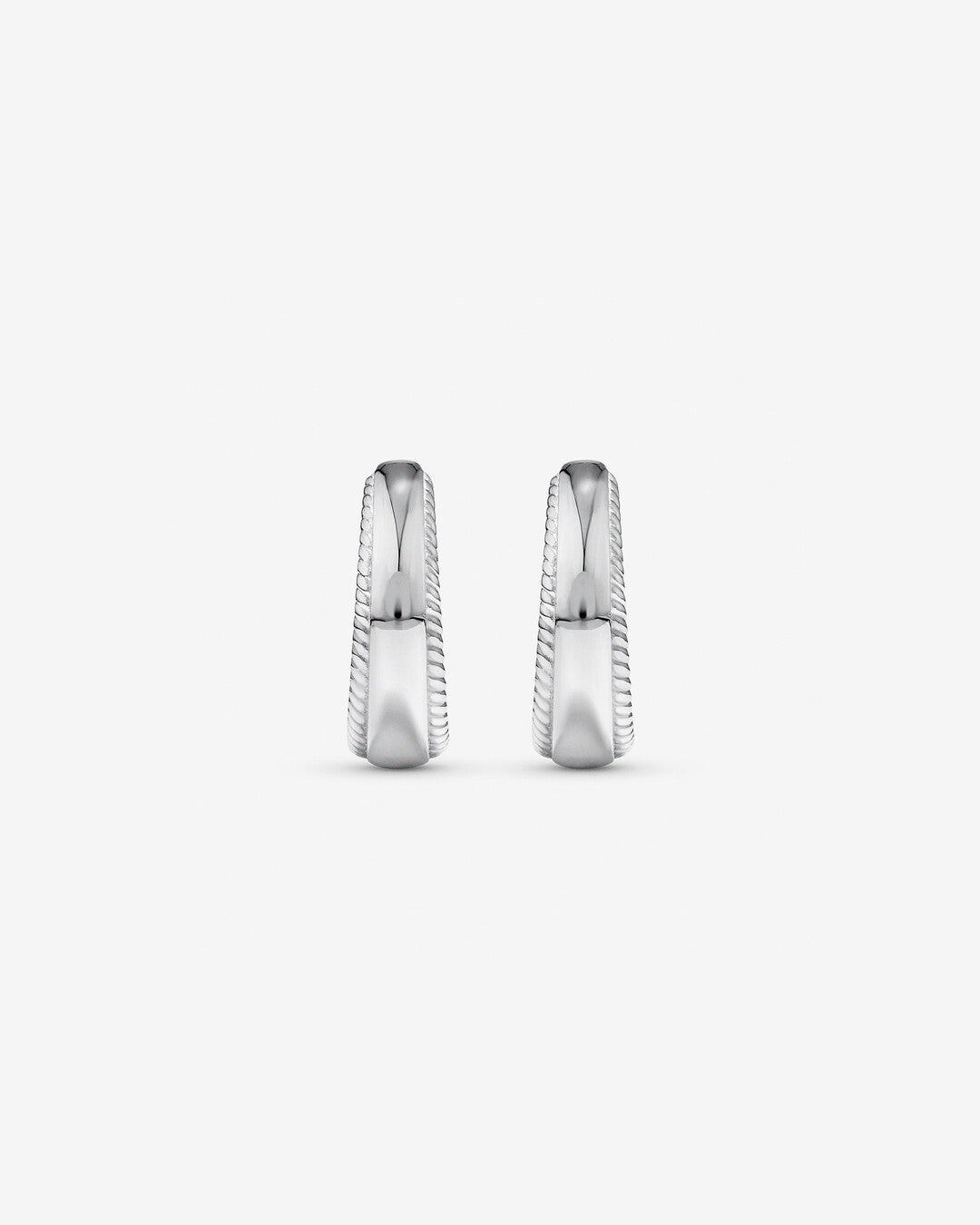Round Cut Cubic Zirconia in 925 Sterling Silver Earrings 2