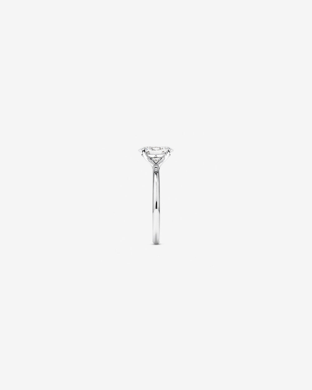 Stunning 1.25 CT Oval Moissanite Engagement with Ring Solitaire Design 3
