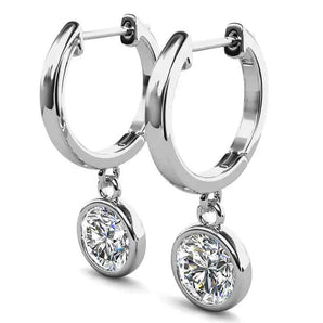 Round Cut Cubic Zirconia in 925 Sterling Silver Earrings