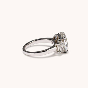 Stunning 2.0 CT Princess Moissanite Engagement Ring with Solitaire Design