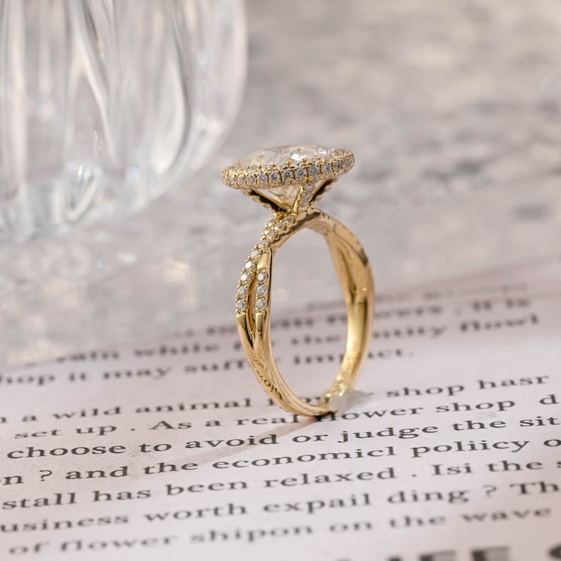 Stunning 3.0 CT Oval Moissanite Engagement Ring with Halo & Pave Design 2