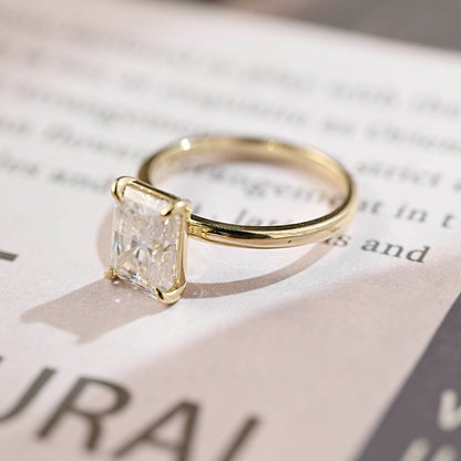Stunning 3.0 CT Radiant Moissanite Engagement Ring with Solitaire Design 5